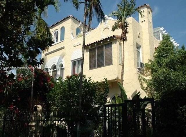 1361 Meridian Ave #1 - Photo 2 of 14