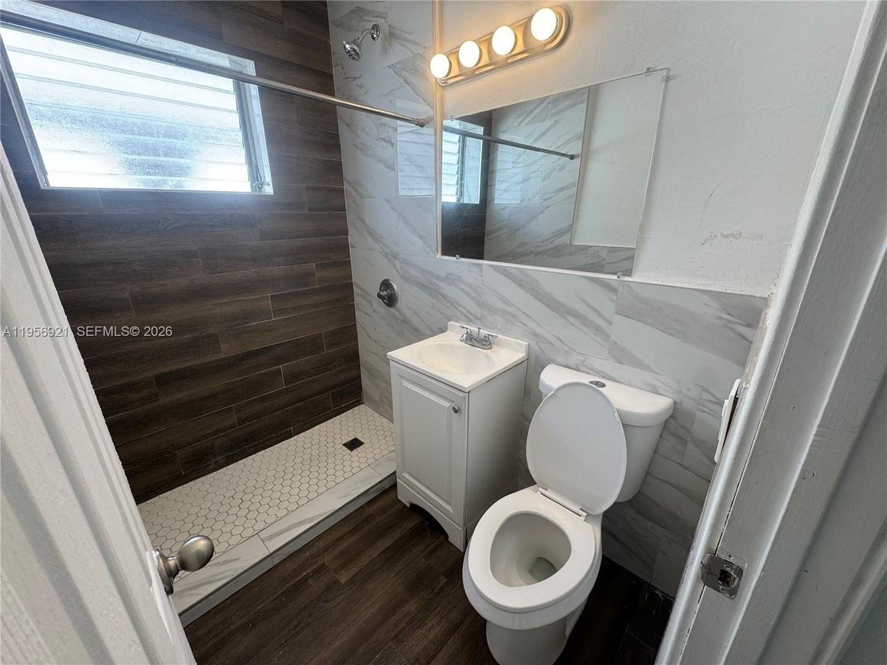 7300 Harding Ave #28 - Photo 4 of 7