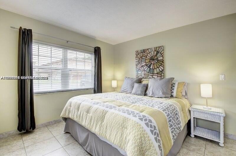 221 Se 9th Ave #112 - Photo 5 of 10