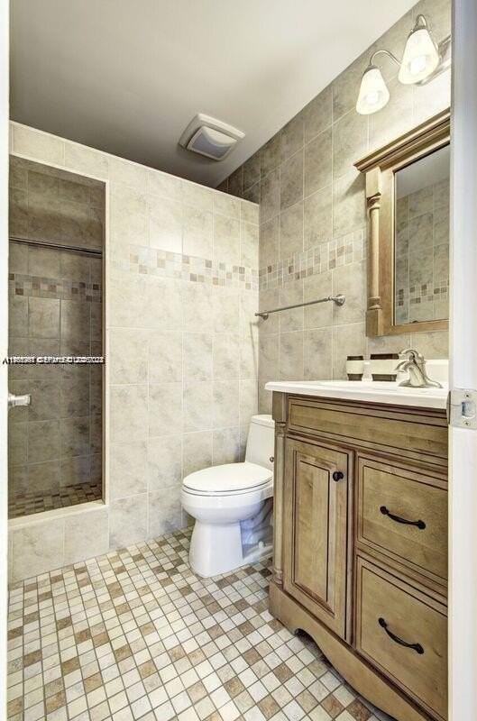 221 Se 9th Ave #112 - Photo 6 of 10