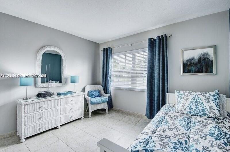 221 Se 9th Ave #112 - Photo 7 of 10