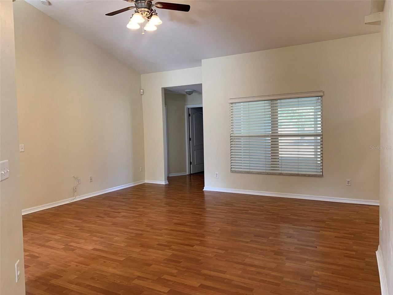 20754 Nw 57th Pl - Photo 4 of 29