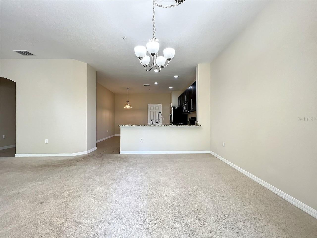 722 Terrace Spring Dr - Photo 6 of 32