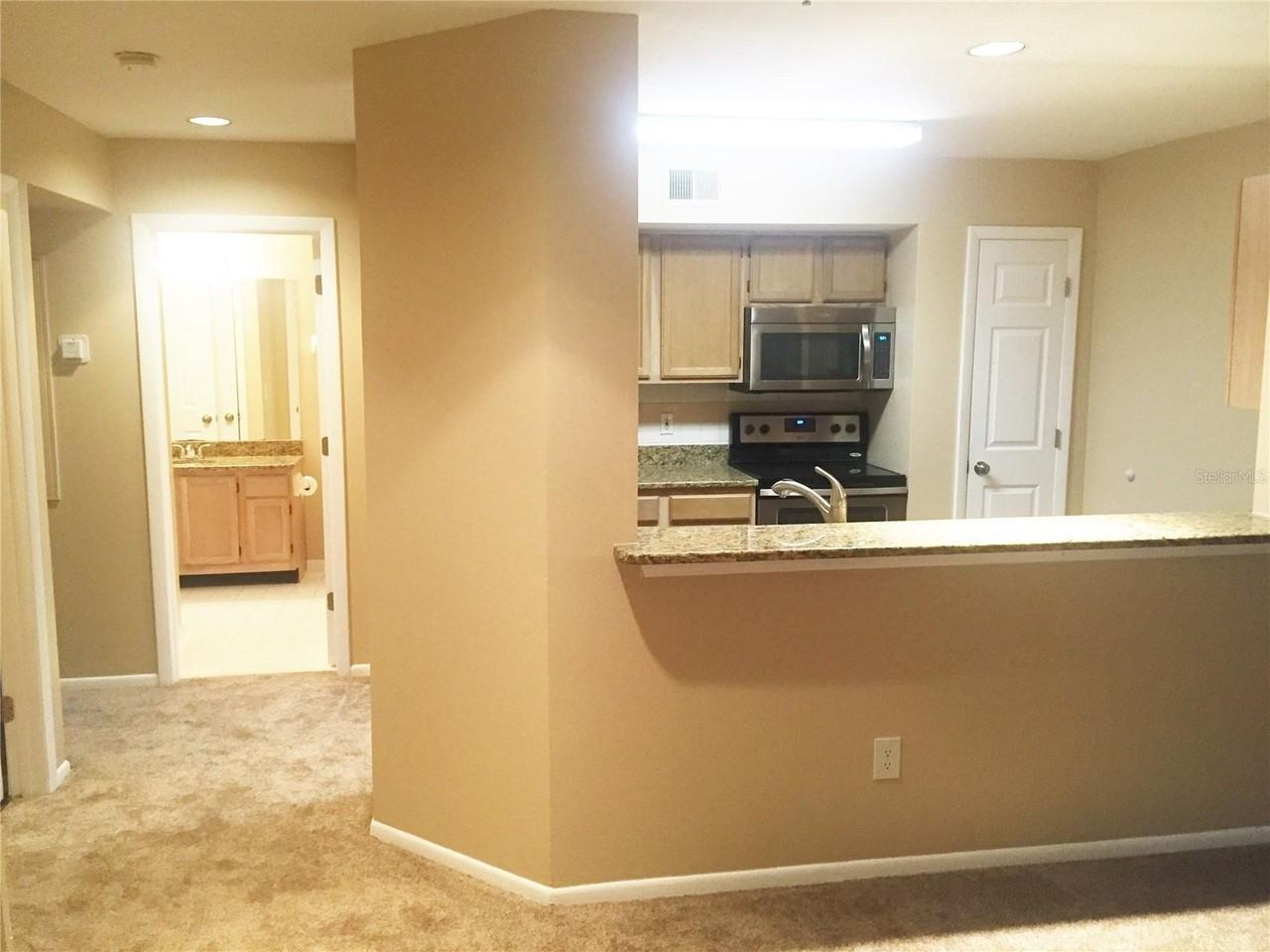 494 N Pin Oak Pl #202 - Photo 5 of 35