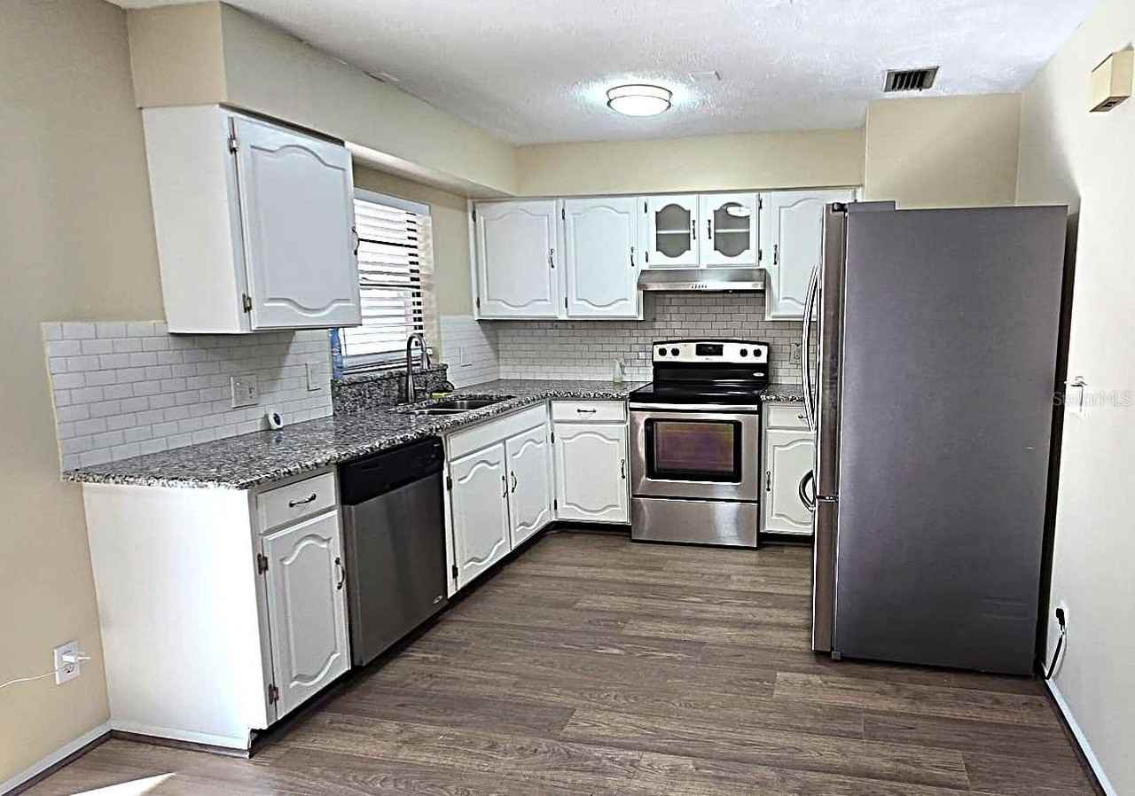 5160 Glasgow Ave - Photo 3 of 18