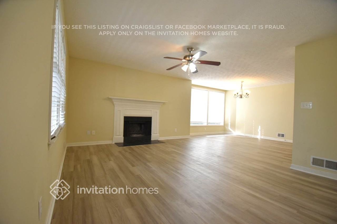 3335 Revere Cir - Photo 2 of 11