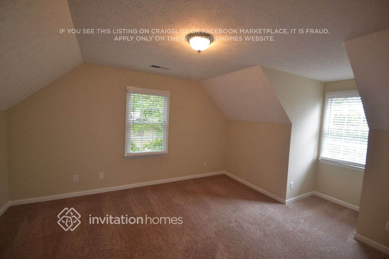 3335 Revere Cir - Photo 6 of 11