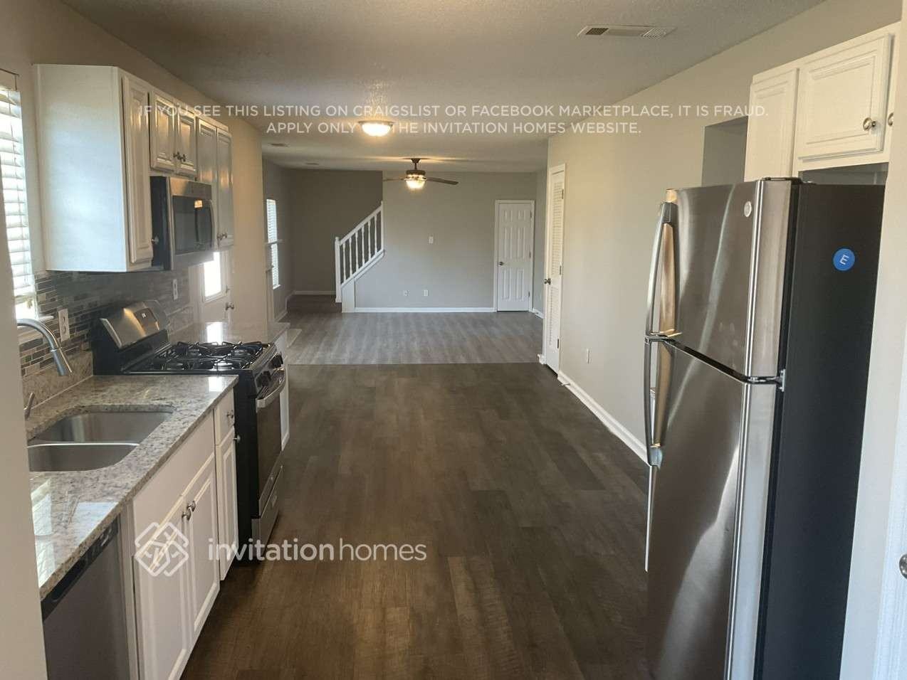 6813 Fireside Ln - Photo 5 of 23
