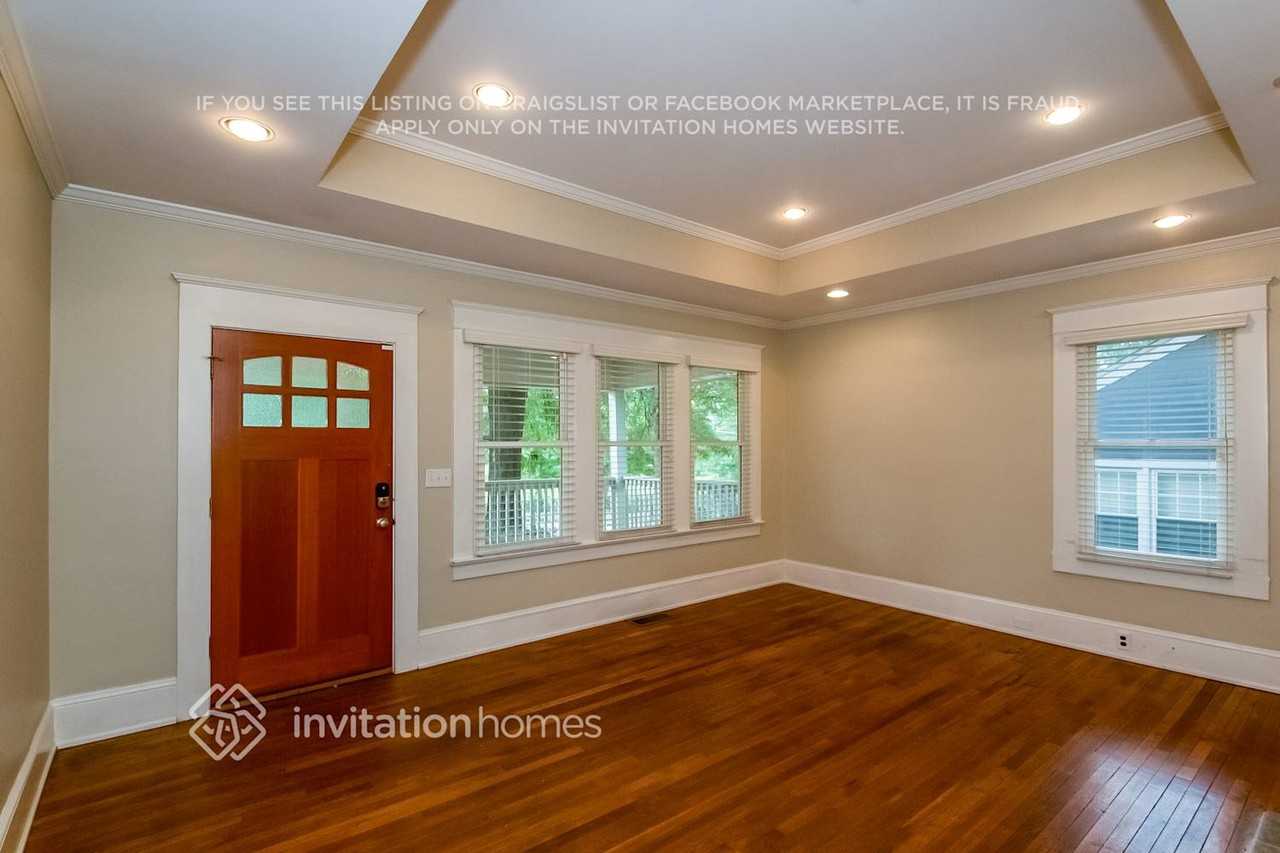 317 Stovall St Se - Photo 2 of 18