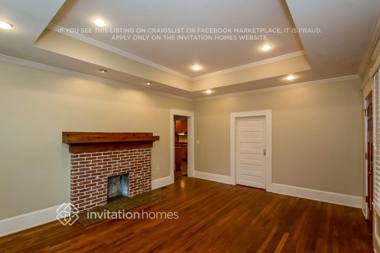 317 Stovall St Se - Photo 3 of 18