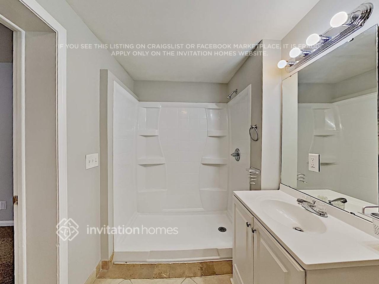 429 7th St N - Photo 6 of 10