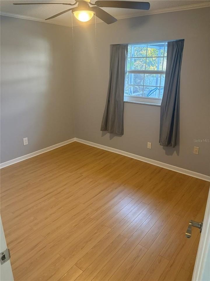 5784 Bay Pines Lakes Blvd - Photo 4 of 11