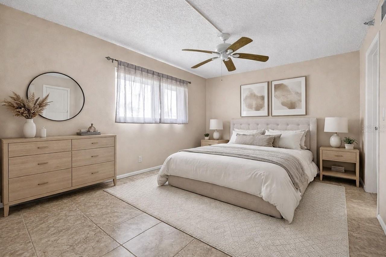 1750 Harbor Pl S #303 - Photo 3 of 23