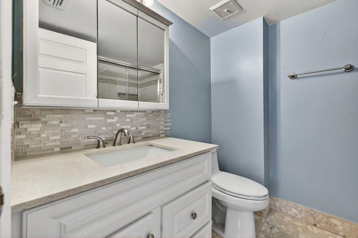 1750 Harbor Pl S #303 - Photo 5 of 23