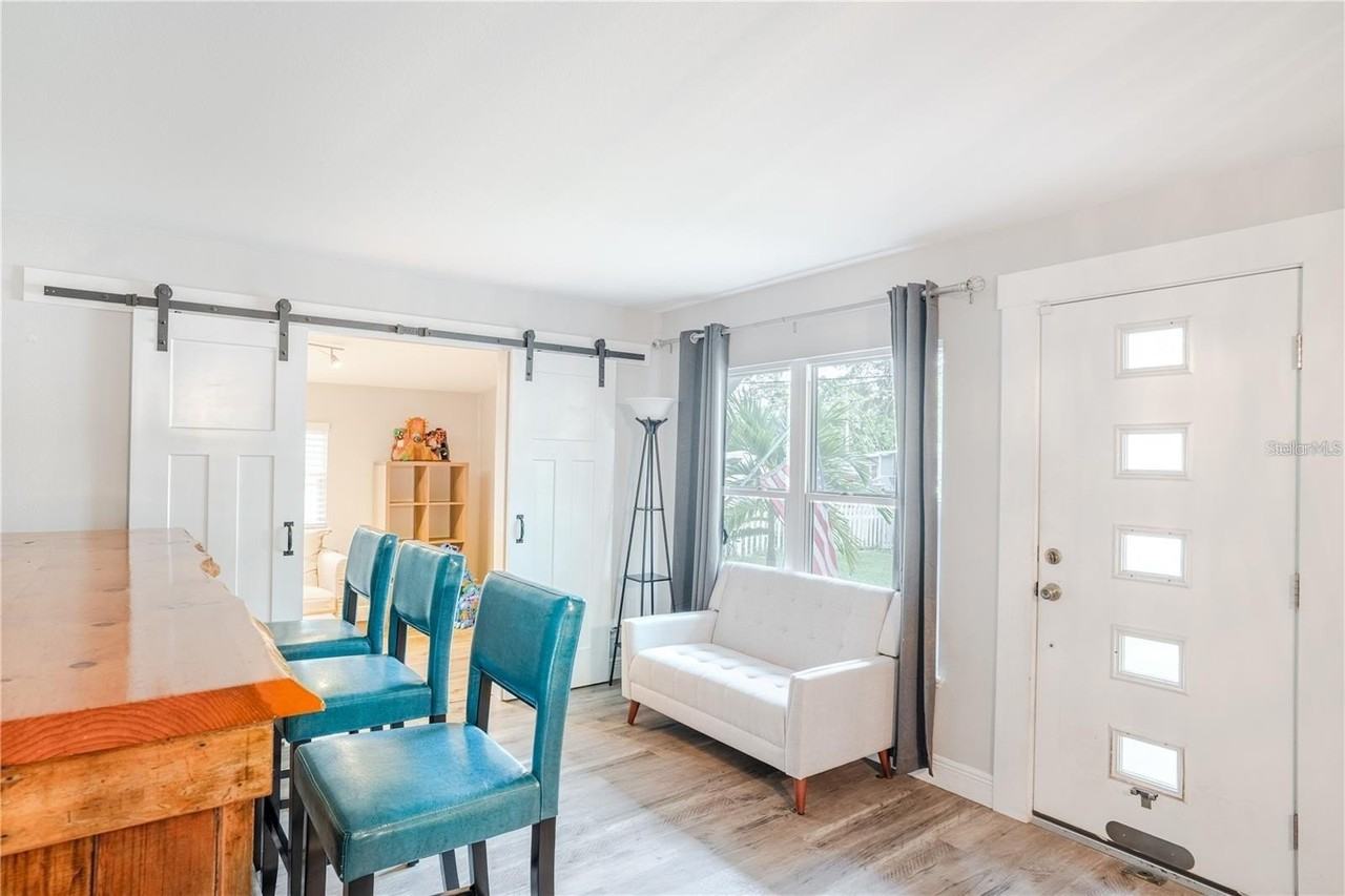 4105 W Bay Ave - Photo 2 of 12