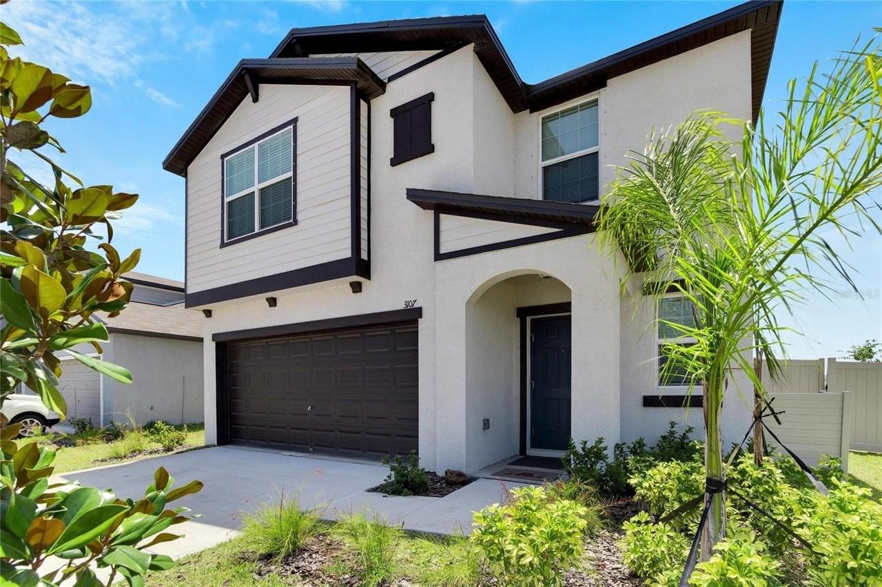 3107 Oyster Cove St - Photo 5 of 50