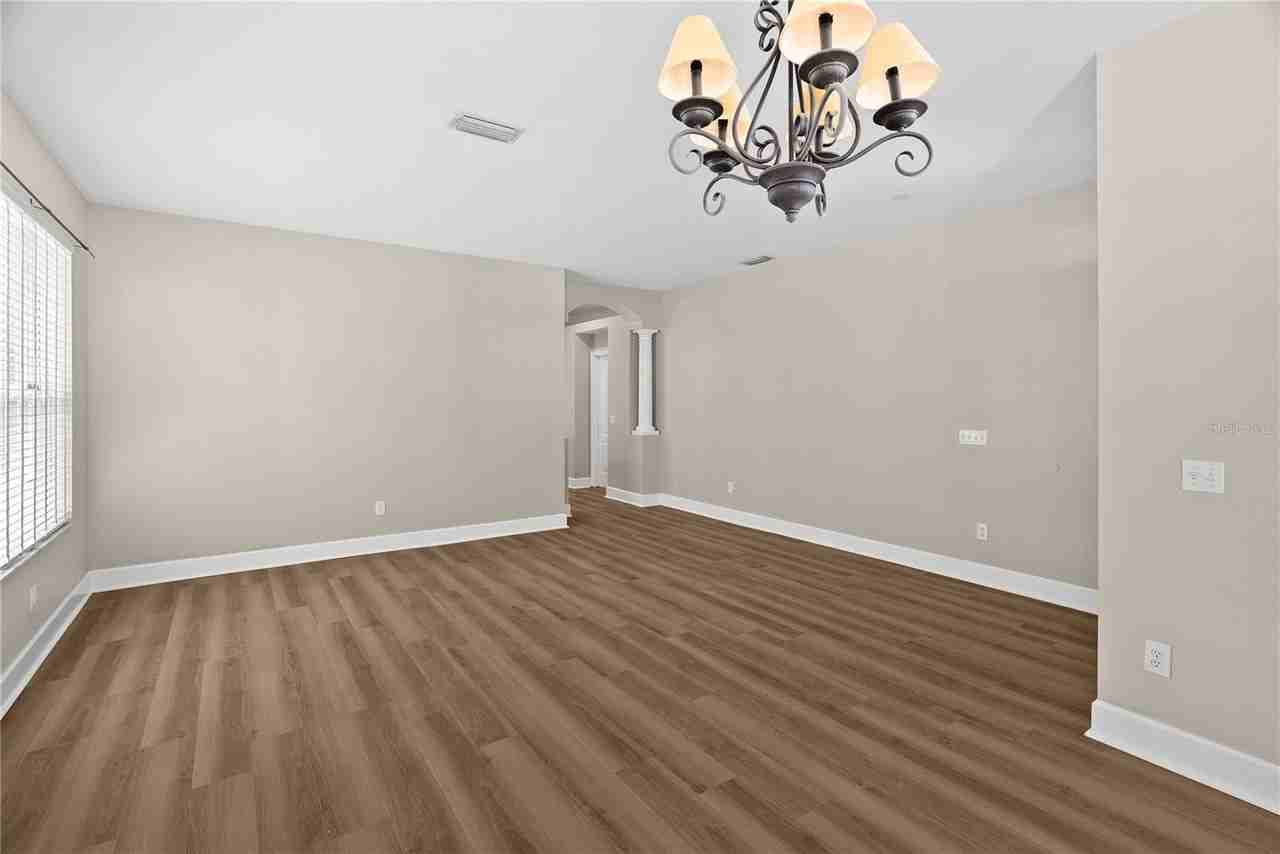 5012 Mirror Ridge Ct - Photo 6 of 44