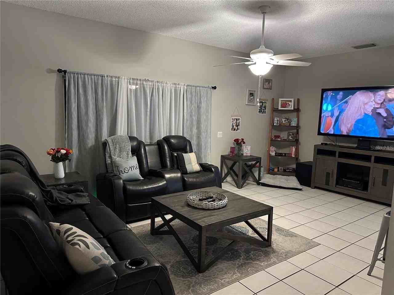 310 Crystal Goblet Ct - Photo 7 of 13