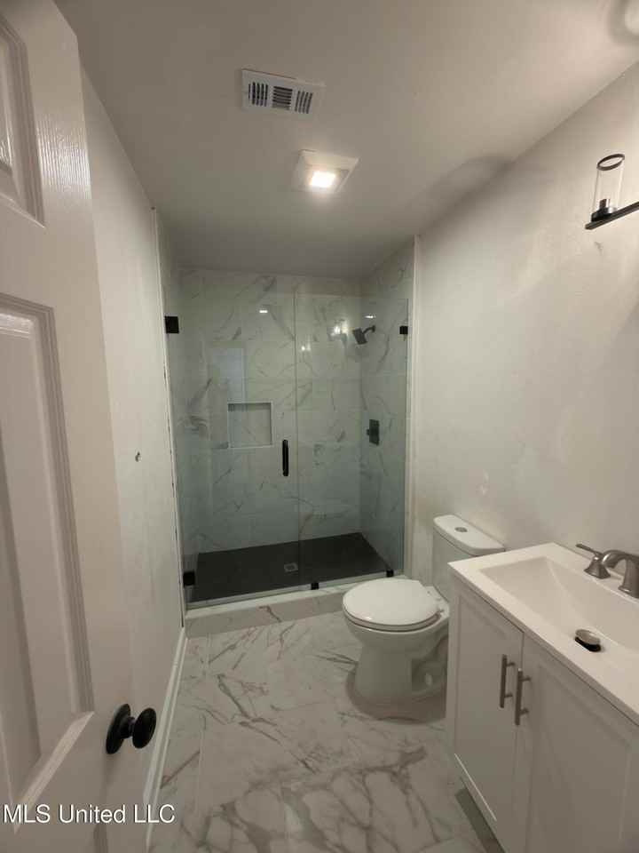 6517 Lancaster Blvd - Photo 7 of 8