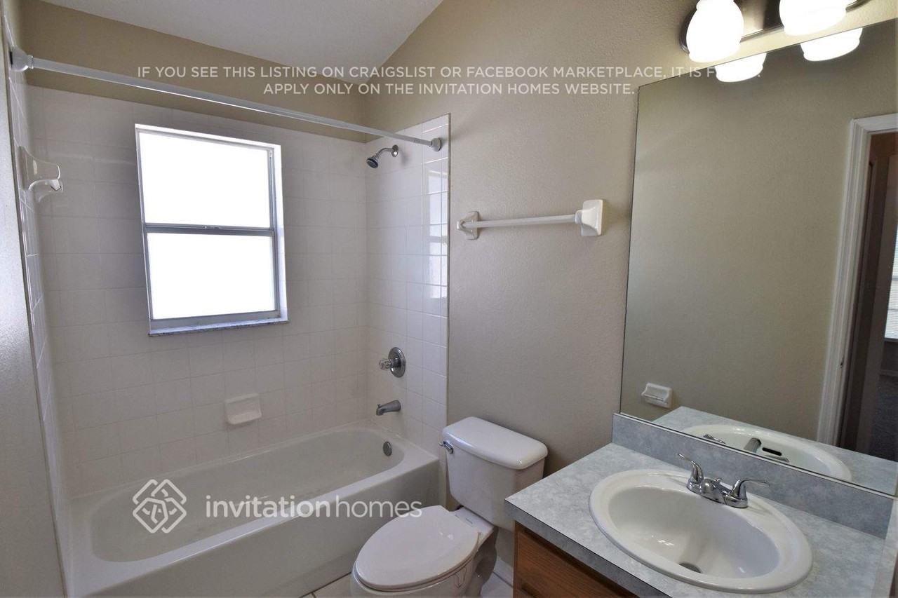 226 Manoel Ln - Photo 4 of 8