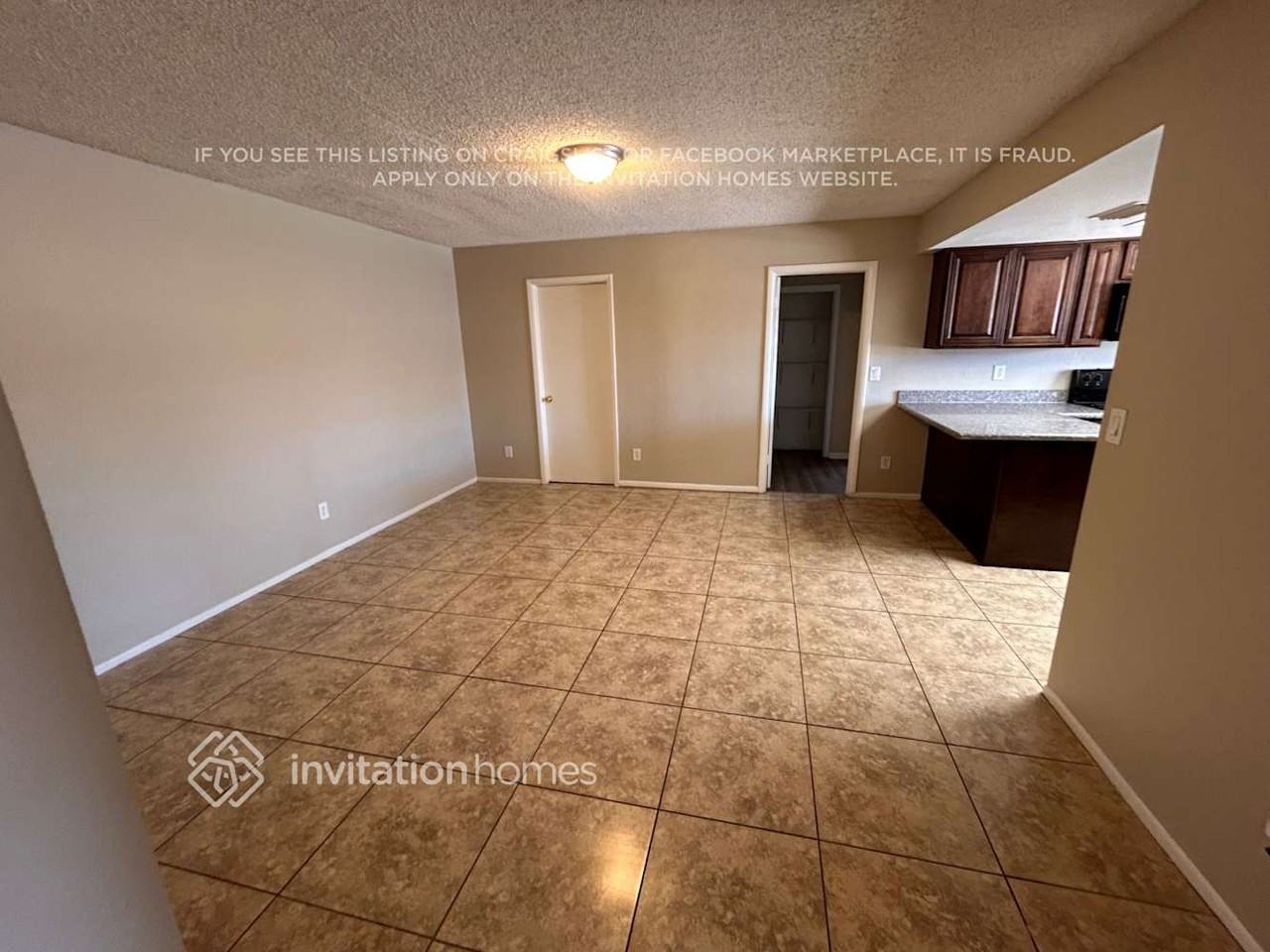 4523 W Cheryl Dr - Photo 5 of 20