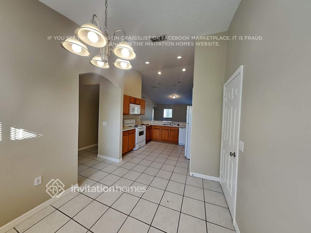 312 Hillcrest Dr - Photo 6 of 19