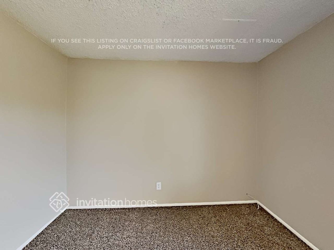 4130 W Mission Ln - Photo 4 of 8