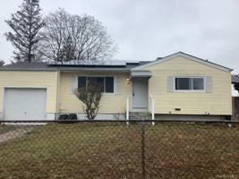 featured image of 253 Hampton Ave