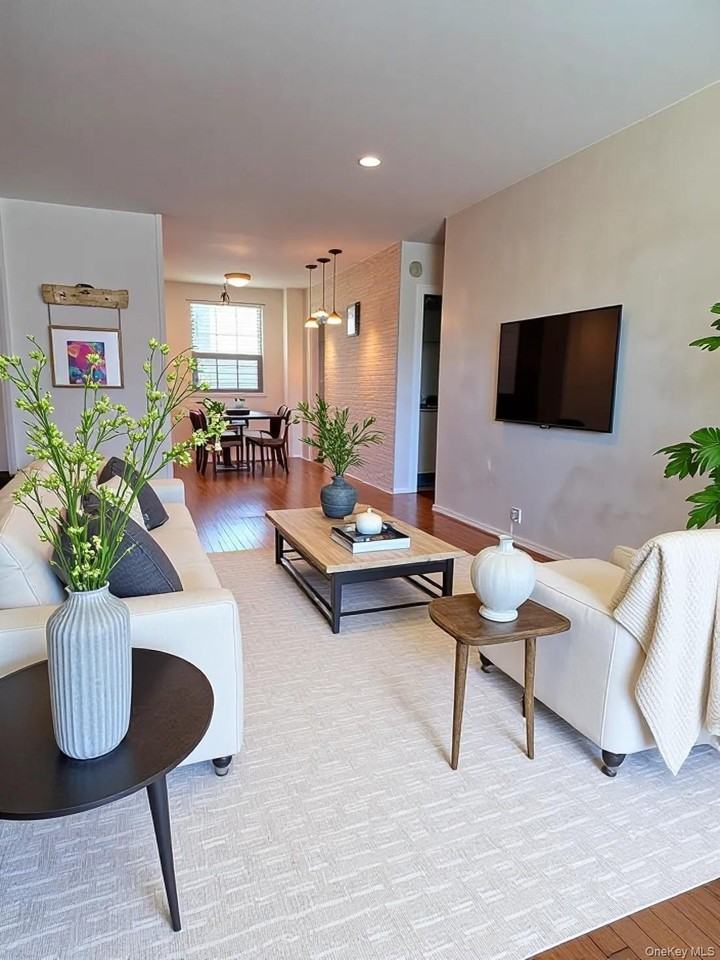 6125 97th St #4D - Photo 6 of 15