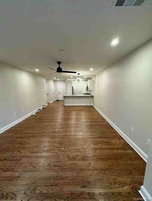 3303 Leeward Dr - Photo 2 of 11