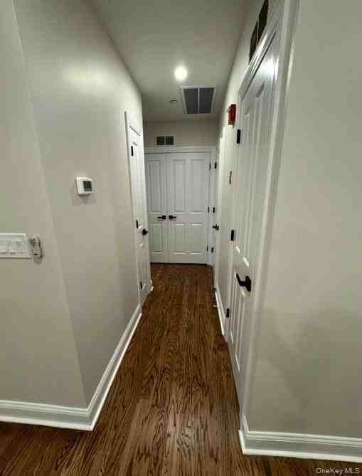 3303 Leeward Dr - Photo 4 of 11