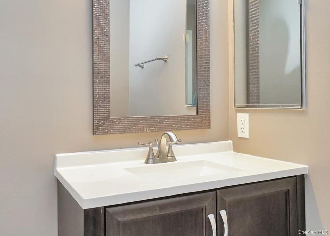 277 Vista Dr - Photo 3 of 26