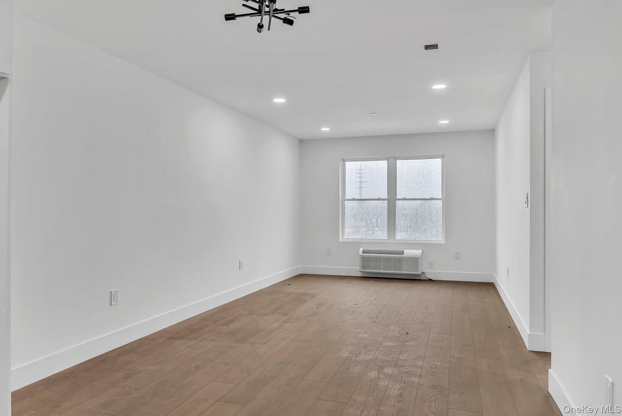 74 Broadway Unit 2b #2B - Photo 2 of 12