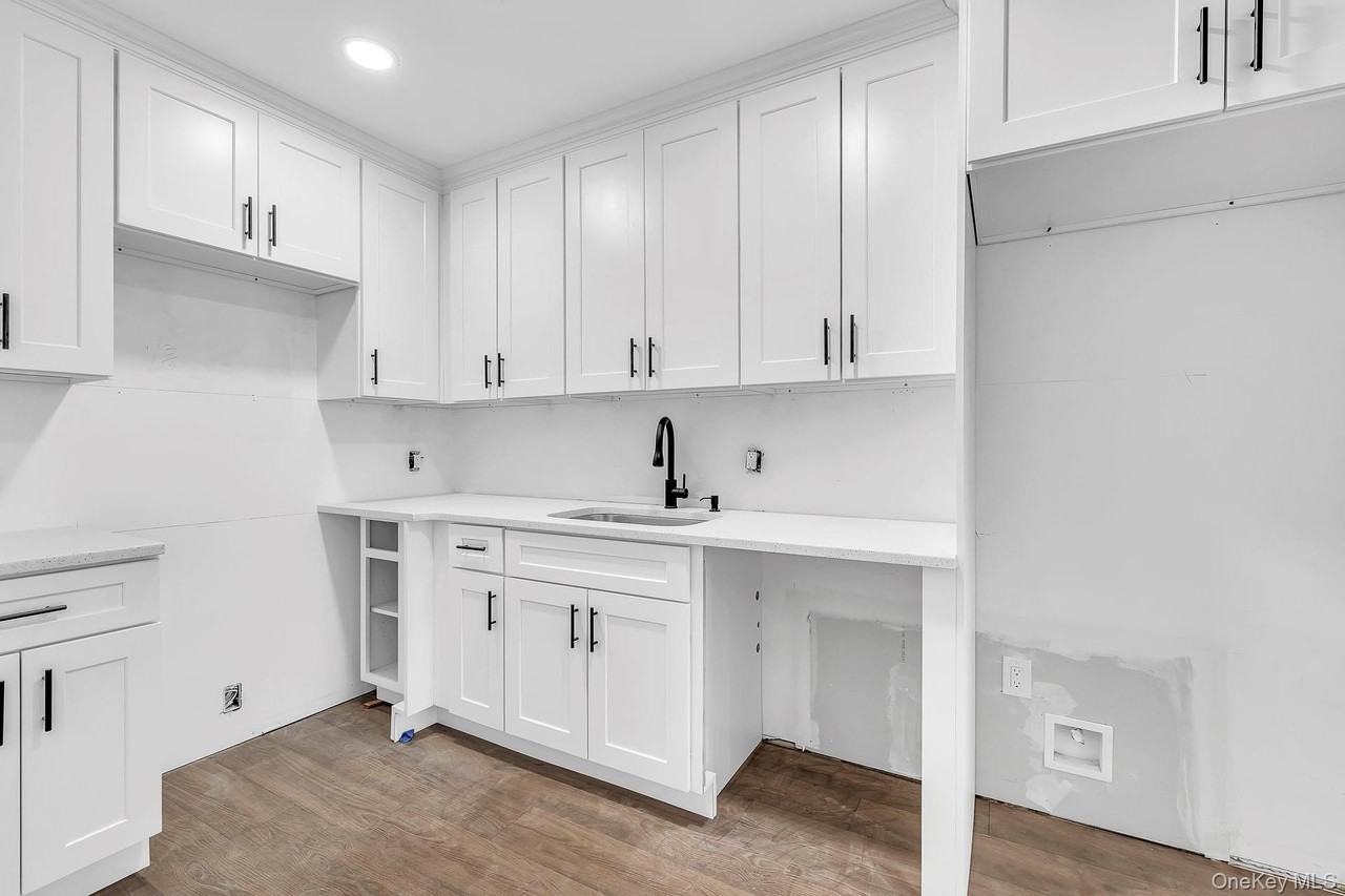 74 Broadway Unit 2b #2B - Photo 4 of 12