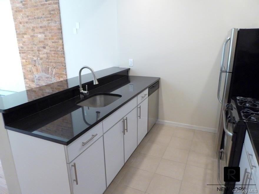 255 Prospect Pl Apt 1 #1 - Photo 4 of 20