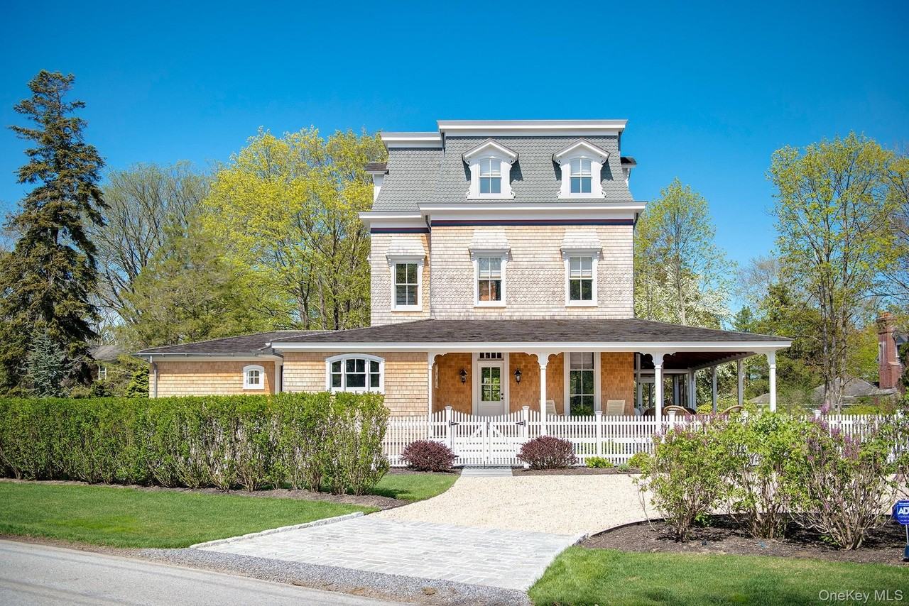 106 Old Depot Rd - Photo 2 of 34