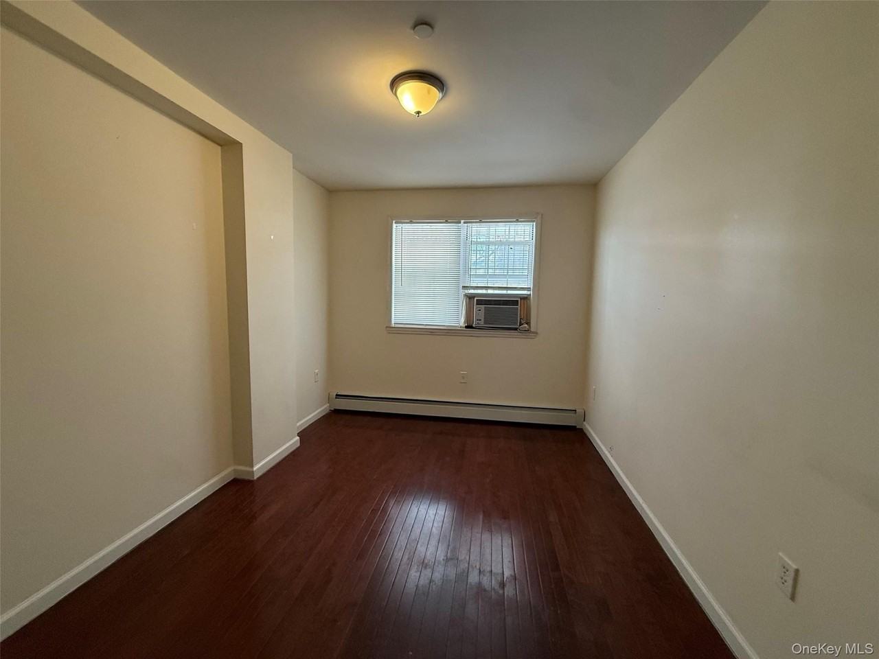 4220 196th St Unit 1fl #1FL - Photo 7 of 9