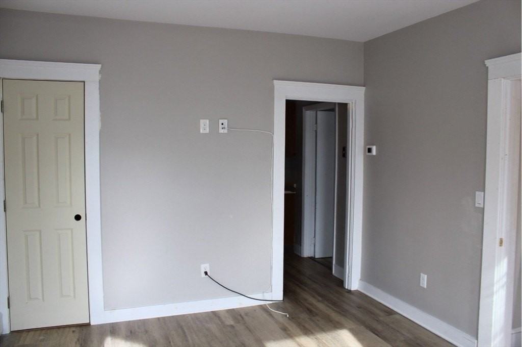 4 Northend St Apt 1 #1 - Photo 5 of 11