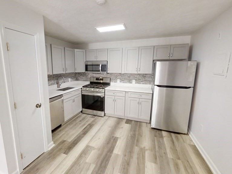 11 Kenmar Dr Unit 24 #24 - Photo 3 of 14