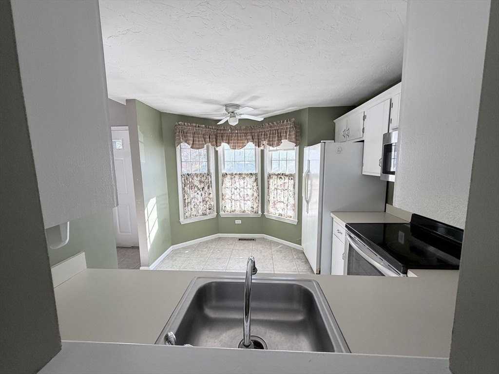 2 Country Village Way Unit 2 #2 - Photo 4 of 29