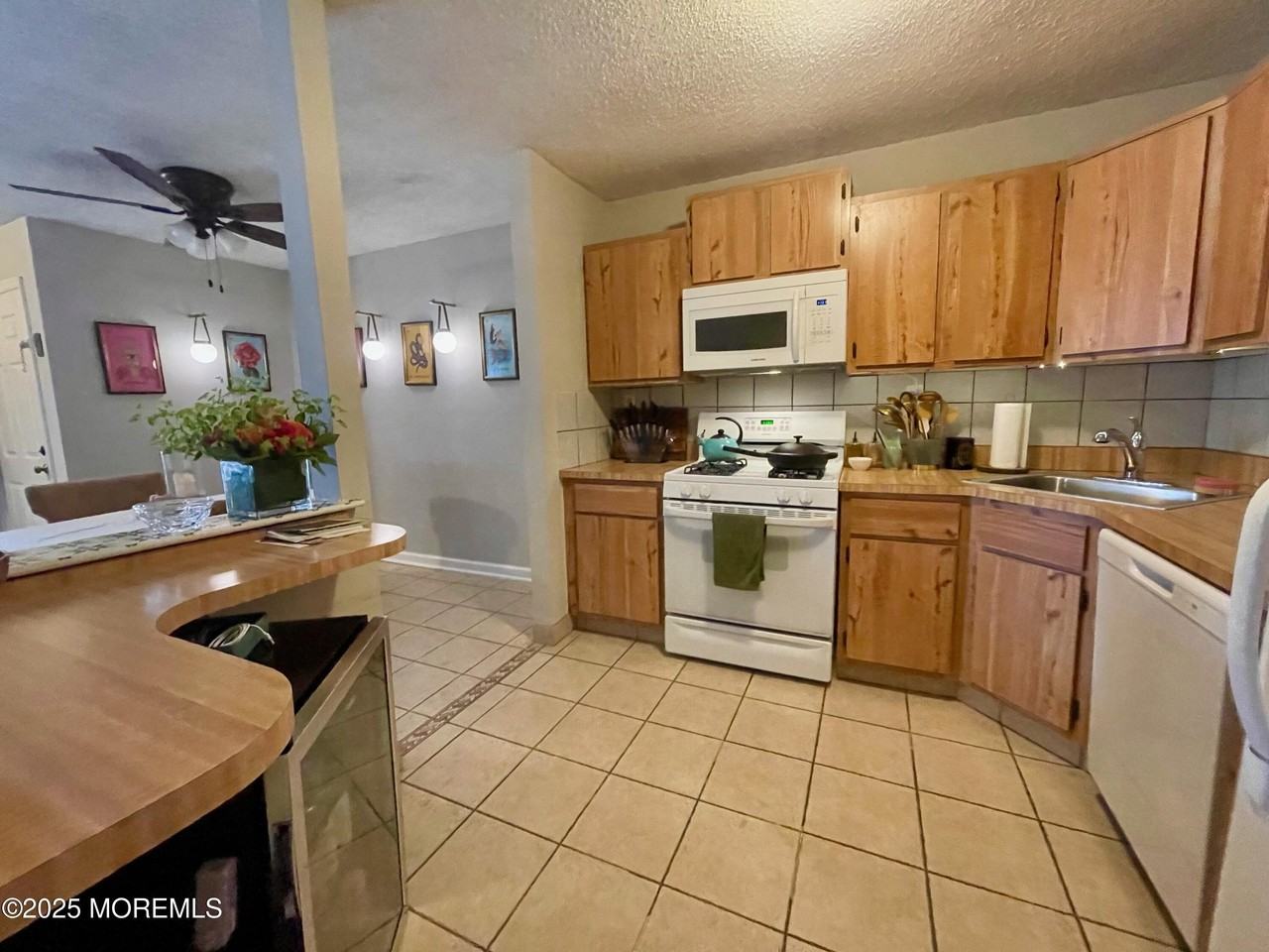 57 Frontier Way - Photo 6 of 15