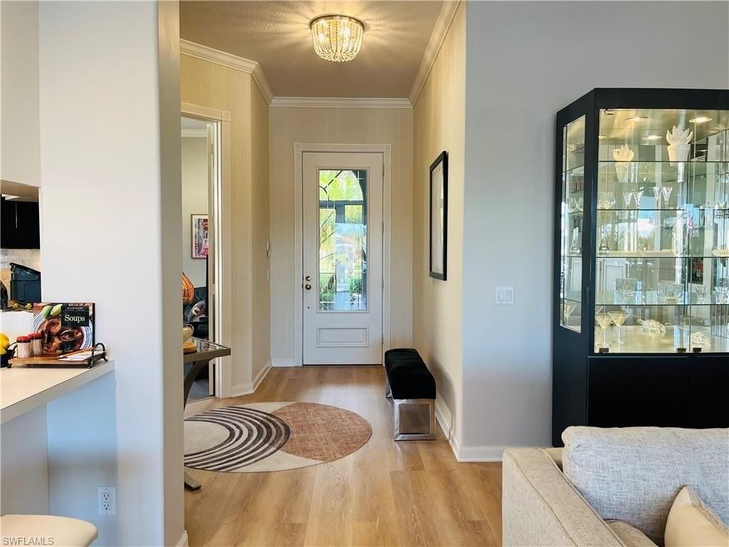 5477 Freeport Ln - Photo 5 of 35