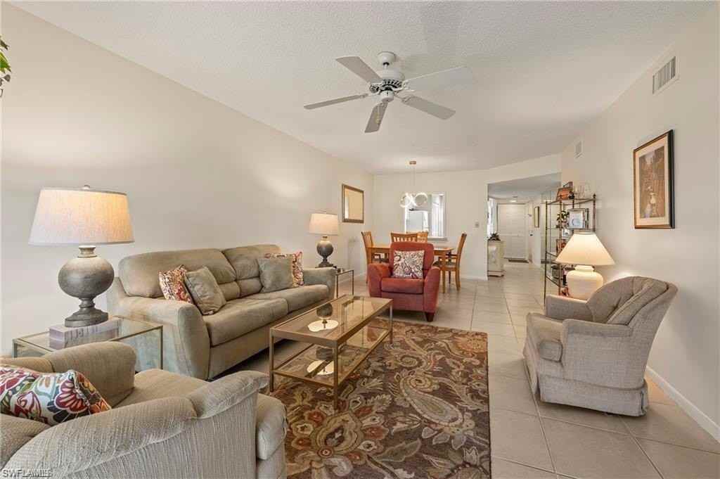 1055 Forest Lakes Dr #E209 - Photo 7 of 27
