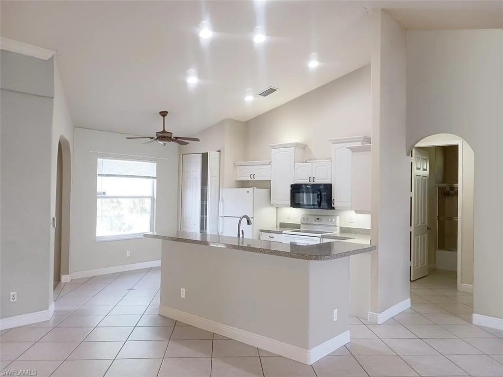 120 18th Ave Ne - Photo 4 of 19