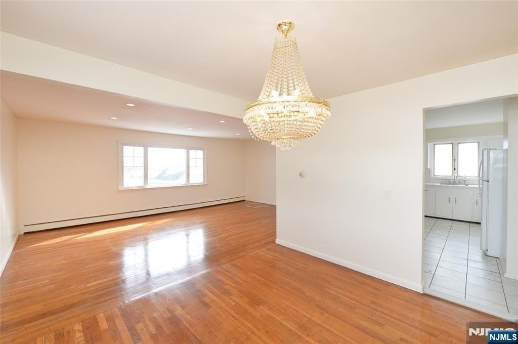 100 Eastern Way - Photo 6 of 19