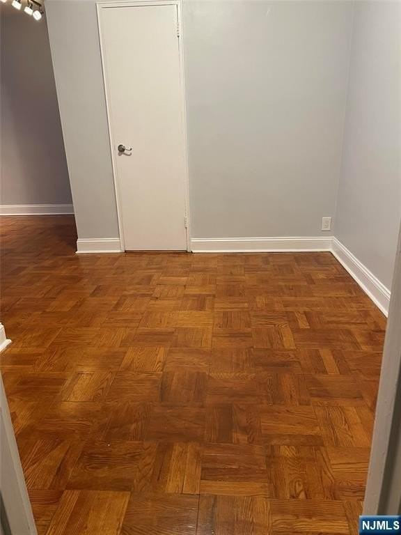 2160 Center Ave Apt 1p - Photo 7 of 15