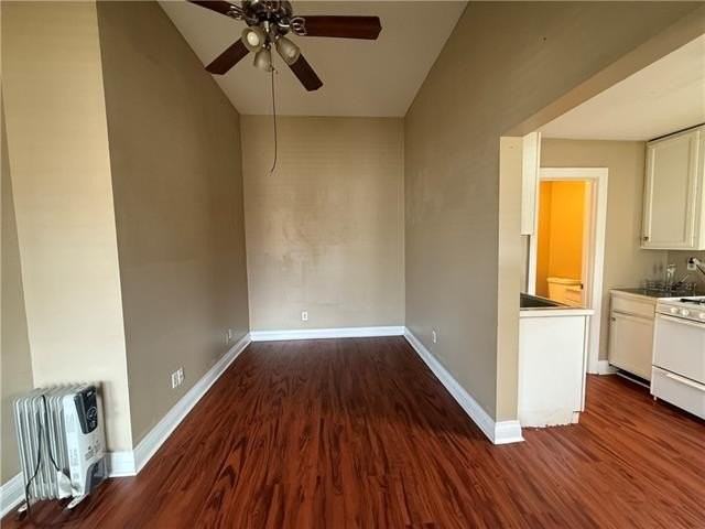 208 E Charles St #2 - Photo 4 of 5