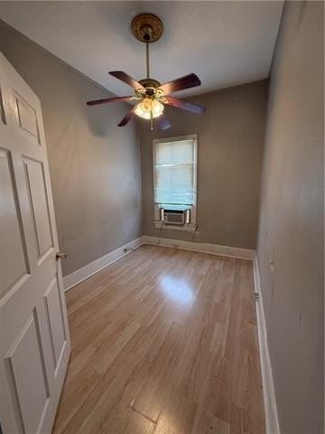 208 E Charles St #7 - Photo 2 of 5