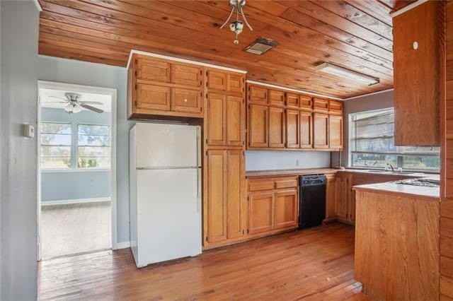 137 Celia Dr - Photo 6 of 14