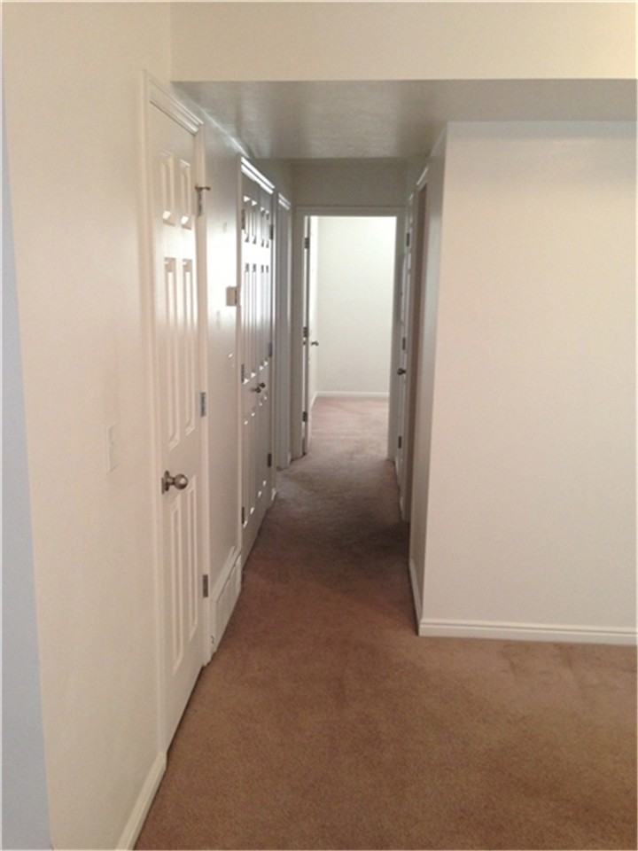 811 S Main St - Photo 7 of 7